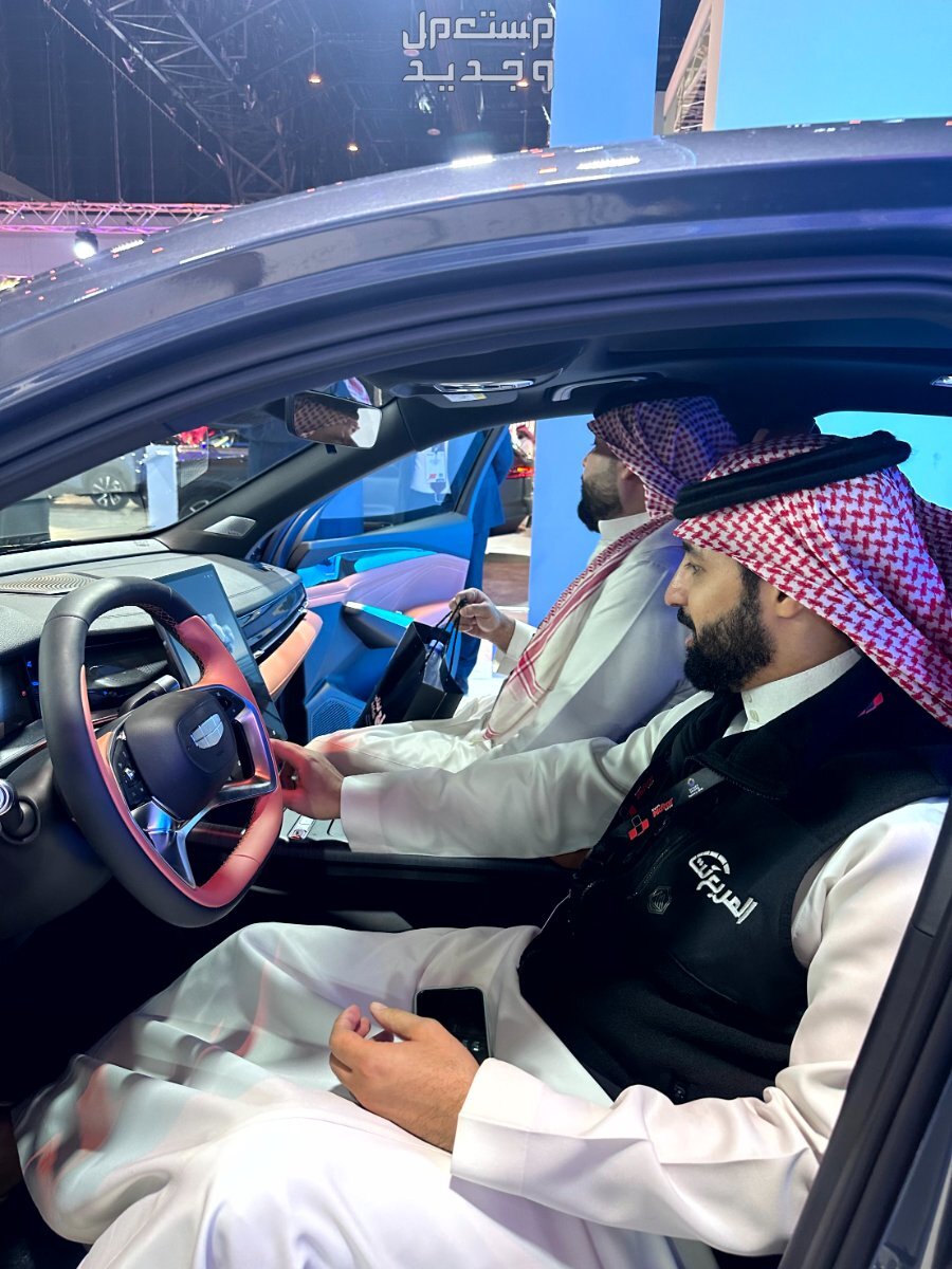 جيلي بريفيس 2025 بجميع الفئات والأسعار المتوفرة عند الوكيل وأبرز المميزات والعيوب