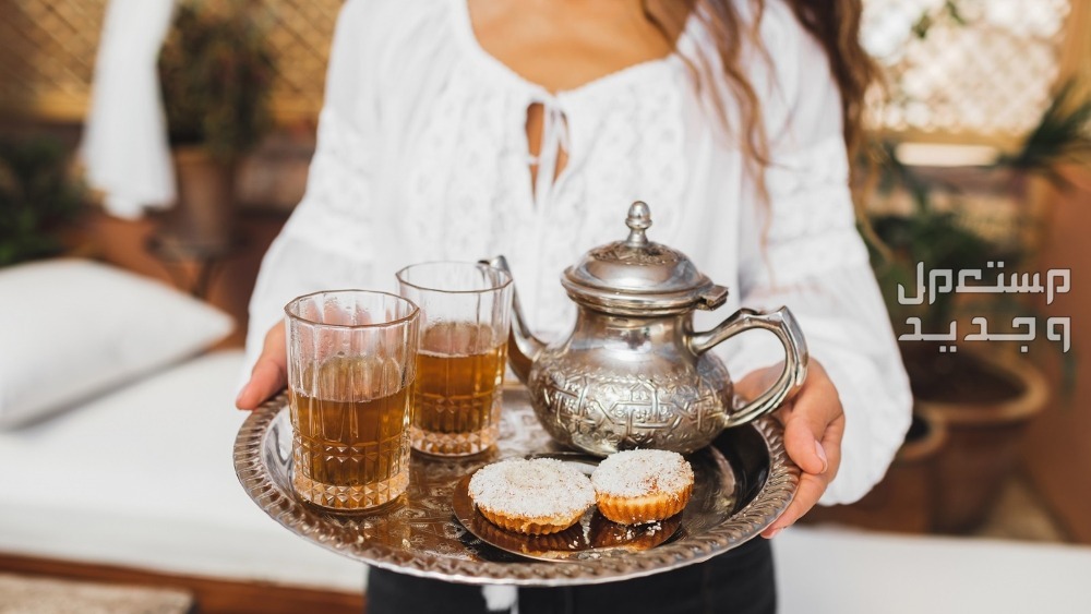 اتيكيت تقديم الضيافة للضيوف اتيكيت تقديم الضيافة للضيوف
