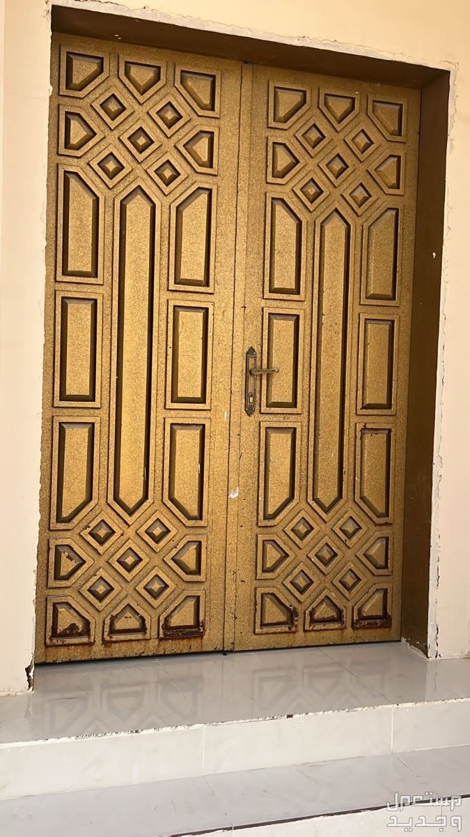دهان ابواب في الرياض،رش ابواب في الرياض