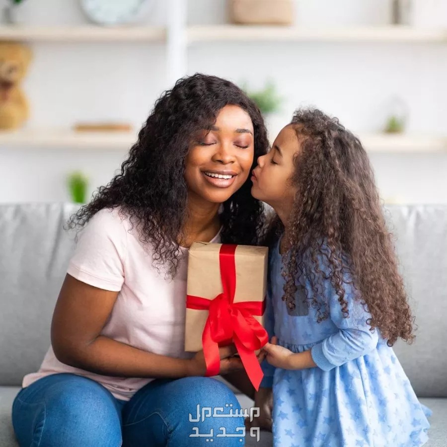 قواعد تربوية في فن التعامل مع الأطفال آم وبنتها