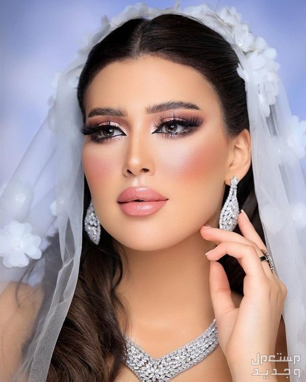 مكياج عيون خليجي قوي بالصور والخطوات مكياج عيون جديد