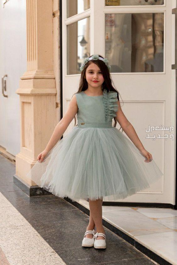 تصميم فستان اطفال للأفراح والمناسبات في السعودية فستان أطفال كلاسيكي