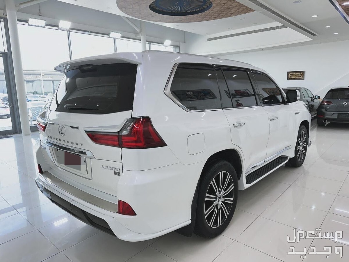 لكزس LX 2016 في الشارقة بسعر 150 ألف درهم إماراتي