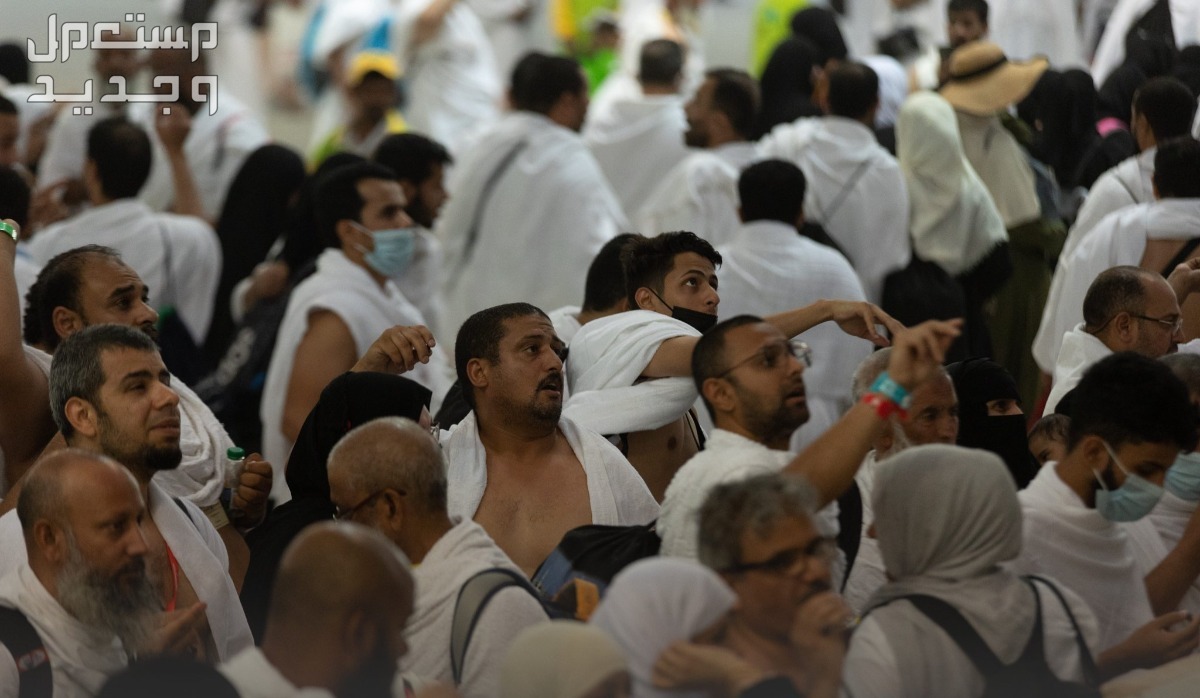 رمي الجمرات في الحج.. أوقاتها وأماكنها وطريقة رميها بالترتيب حجاج يرمون الجمرات