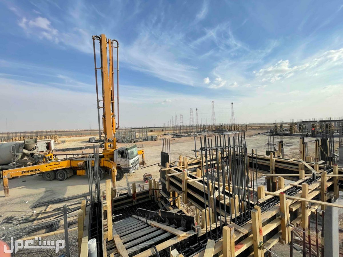 مهندس مقاول بالمواد(عظم-هناجر-تشطيب-قوالب-بريكاست)