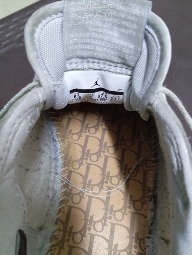 حذاء air dior .nike. بسعر مغري فيتنامي اصلي 100% نسخة وحيدة بالاردن كاملة
