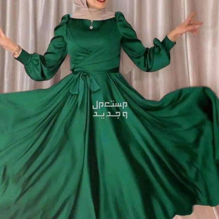 مكياج مناسب لفستان أخضر| نصائح وأفكار للحصول على إطلالة مميزة فستان أخضر منفوش