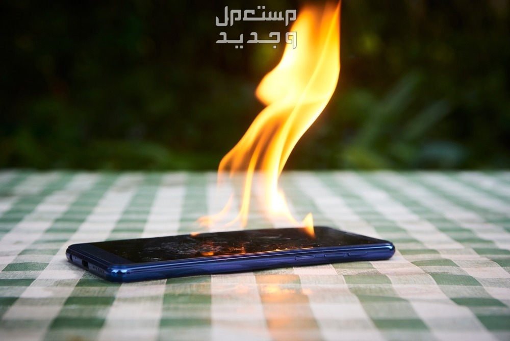 10 نصائح لتقليل سخونة الهاتف أثناء ارتفاع درجات الحرارة في الأردن سخونة الهاتف