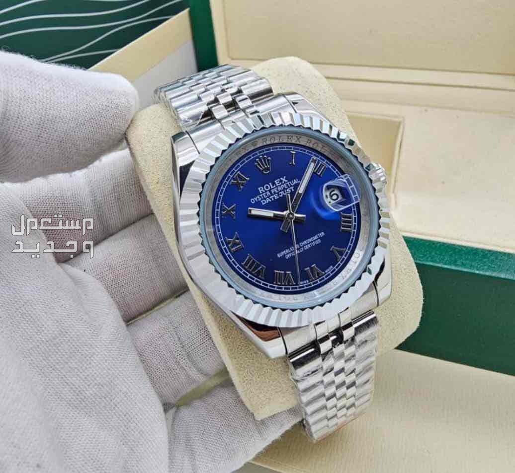 ساعات ماركه رولكس رجالي جامبو فضي . مكينه بطاريه علبه مرتبه   يوجد علبه الماركه وكيس