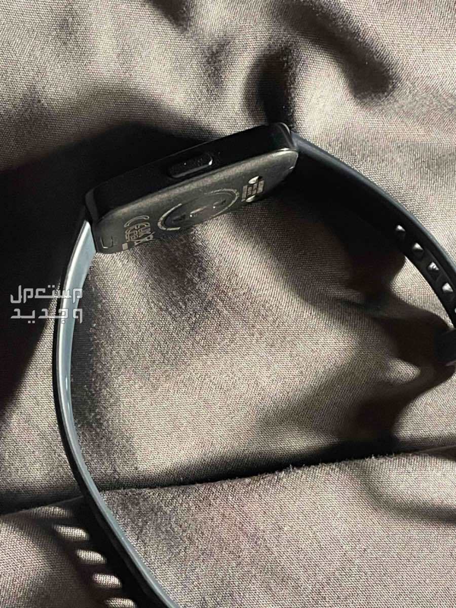 ساعه مستعمل جديد