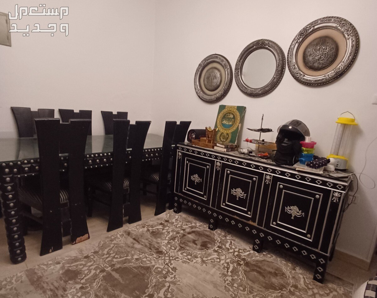 سفره 6 كراسي وبوفيه خشب زان للبيع