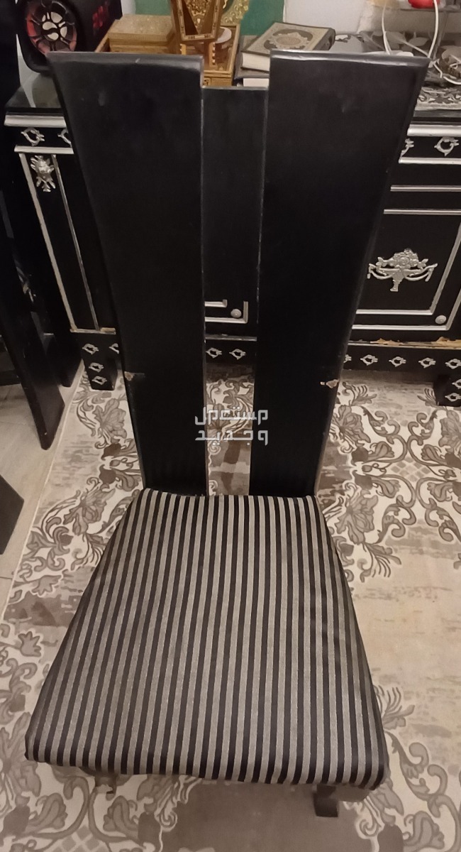 سفره 6 كراسي وبوفيه خشب زان للبيع
