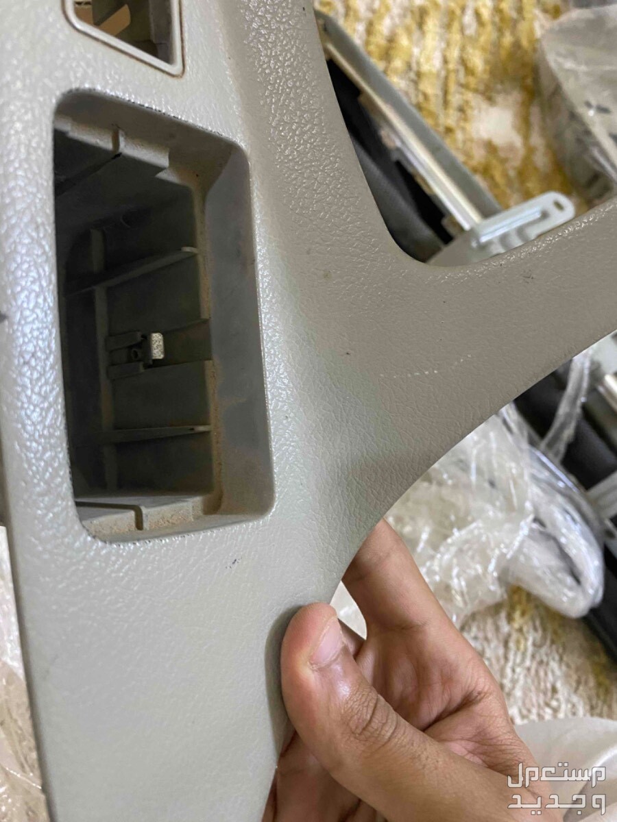 قطع غيار كامري موديل 2010/2011 (ستاندر)  في حائل بسعر 1500 ريال سعودي