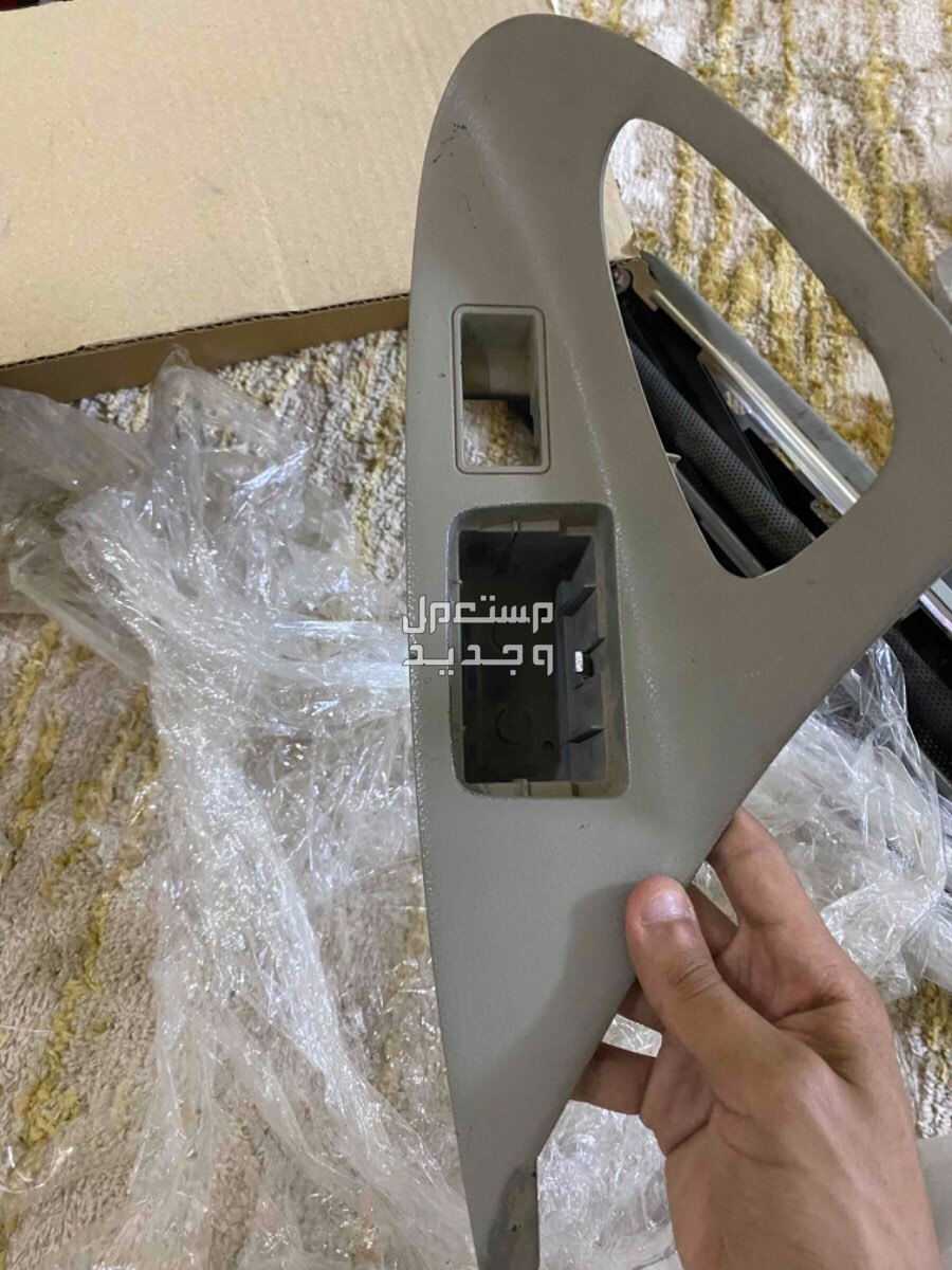 قطع غيار كامري موديل 2010/2011 (ستاندر)  في حائل بسعر 1500 ريال سعودي