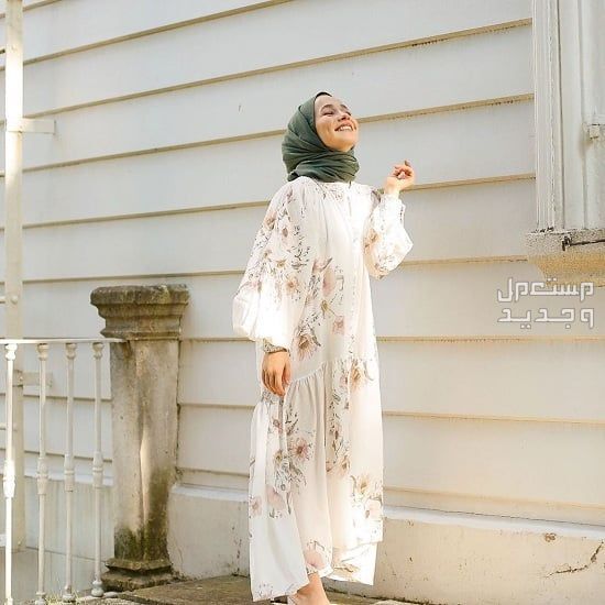 إطلالات صيف 2024 أحدث صيحات الموضة للرجال والنساء في العراق فستان الصيف