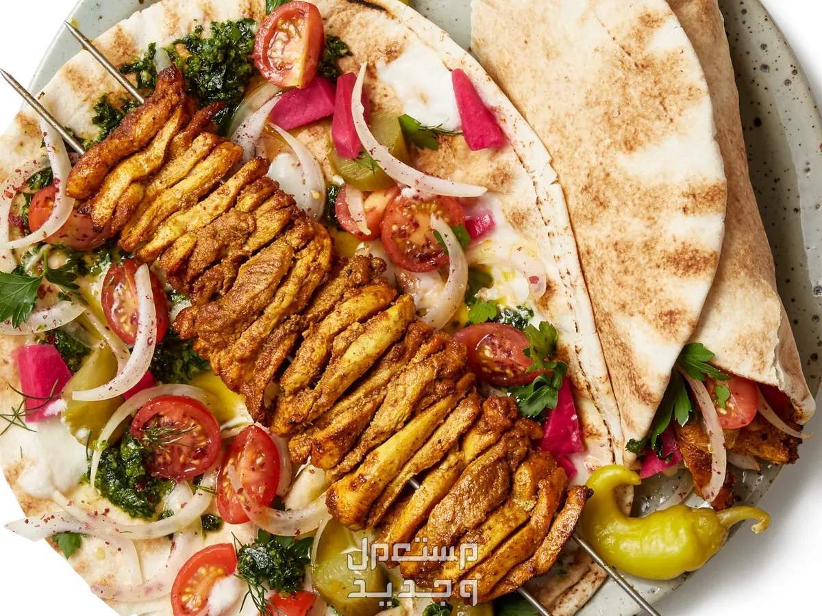 طريقة عمل شاورما الدجاج سهلة في المنزل بالصور طريقة عمل شاورما الدجاج سهلة