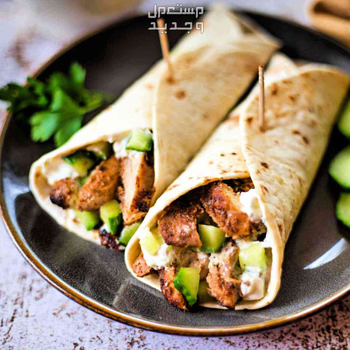 طريقة عمل شاورما الدجاج سهلة في المنزل بالصور شاورما