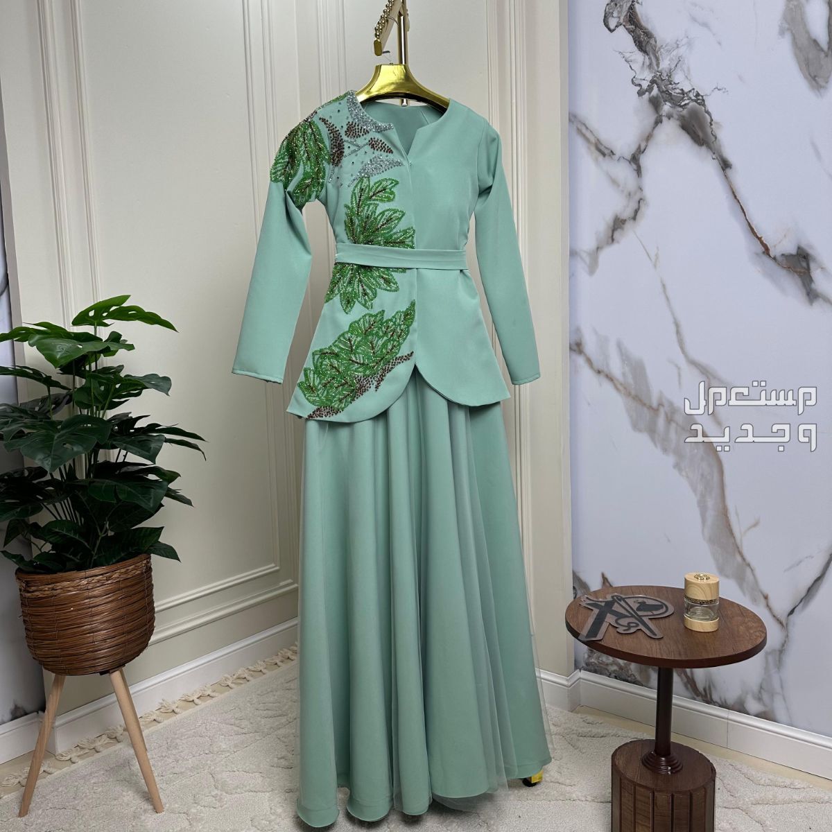 أجمل واحدث فساتين السهرة 👗😊😍 نشحن لكافه مدن المملكة وخدمة توصيل للبيت  حسابنا الأنستقرام rem_fasn1  في المدينة المنورة بسعر 180 ريال سعودي