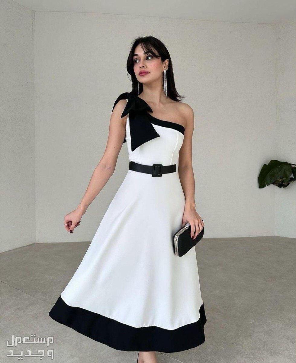 أجمل واحدث فساتين السهرة 👗😊😍 نشحن لكافه مدن المملكة وخدمة توصيل للبيت  حسابنا الأنستقرام rem_fasn1  في المدينة المنورة بسعر 180 ريال سعودي