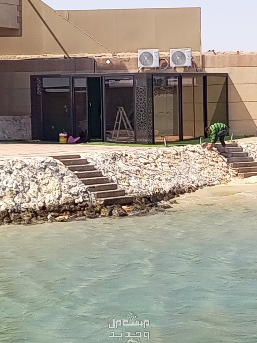 ابواب المنيوم وزجاج سكريت