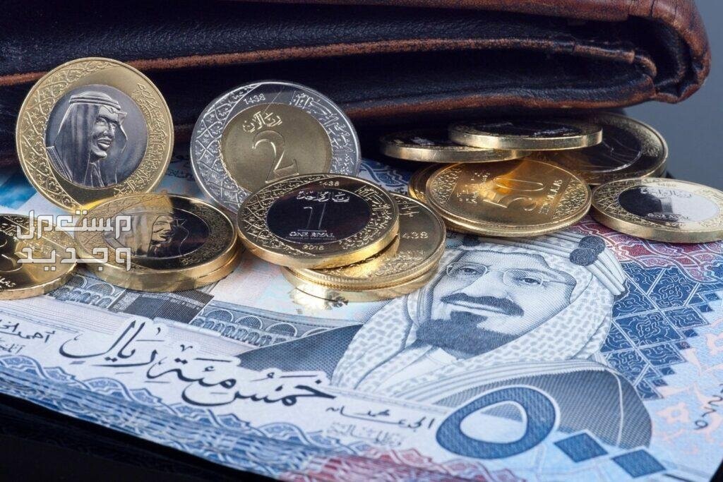 تفسير رؤية المال الورق في المنام للرجل والمرأة المال الورق في الأحلام