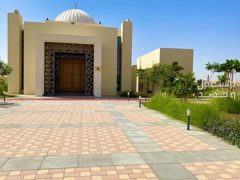 فيلا مستقلة على حدود دبي | 3 غرف + غرفه خادمه بمساحات واسعة جدآ | تملك حر للعرب فقط | اقساط 8 سنوات بدون فوائد