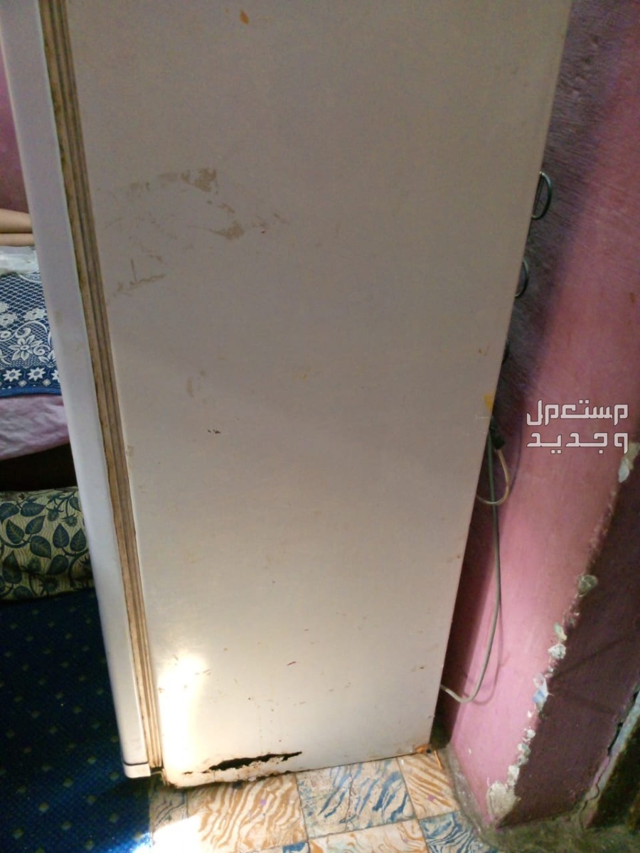 ثلاجه اديل 10ونص قدم مستعملة