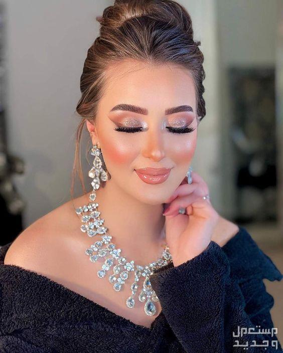 أفضل أساليب مكياج خفيف للمناسبات اطلالة بمكياج رائع للمناسات