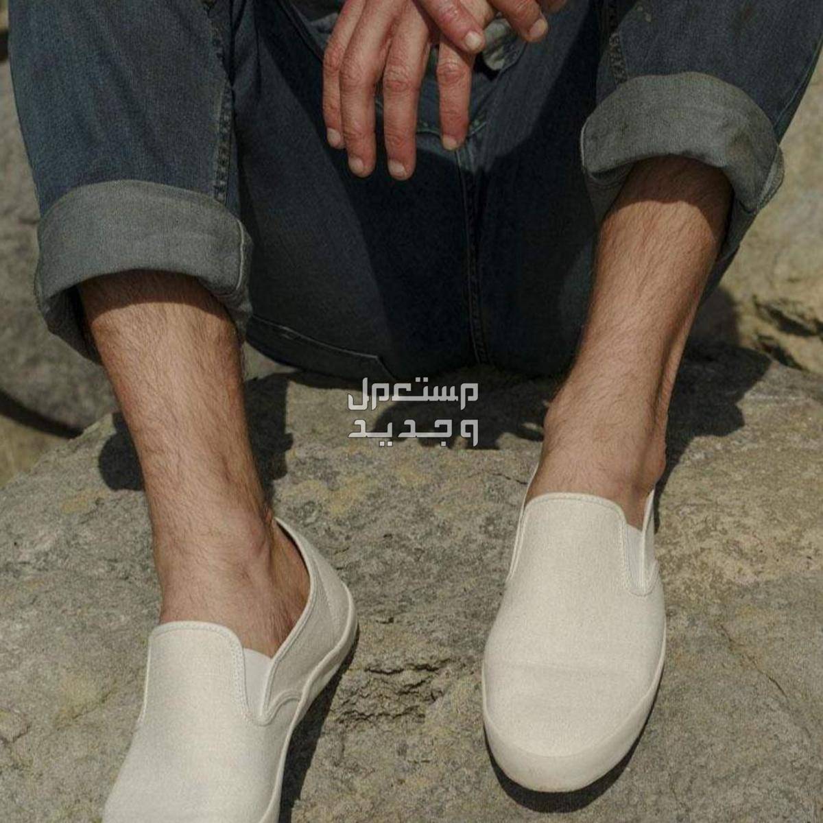 ما هو تفسير رؤية الحذاء في المنام للرجل والعزباء والمتزوجة تفسير رؤية ارتداء الحذاء في المنام