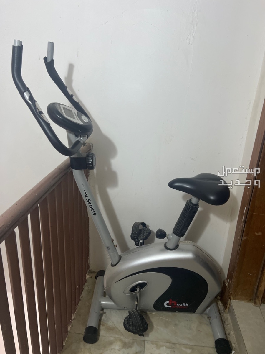 دراجة رياضية نظيفة الاستخدام
