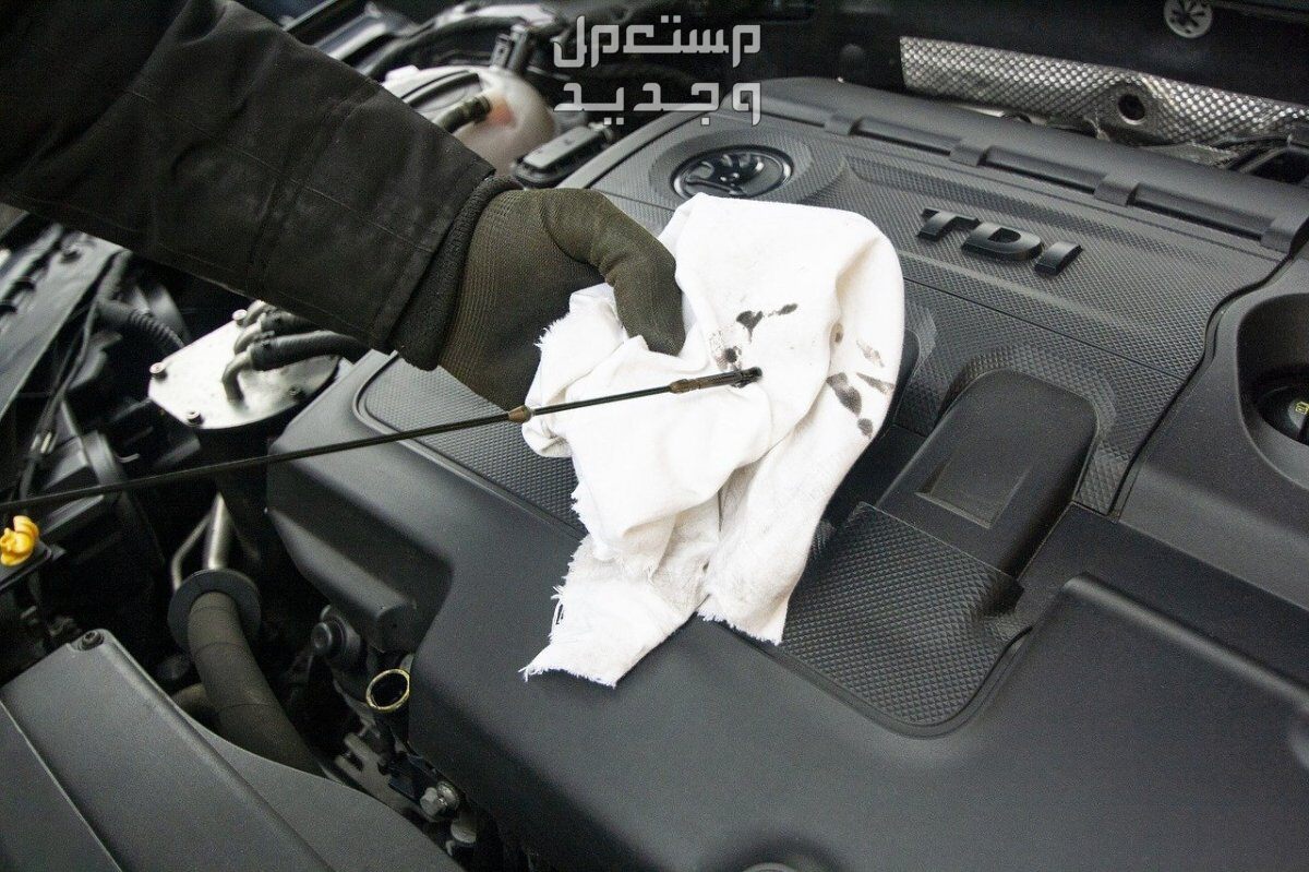 ما هي أقصى مدة لتغيير زيت السيارة فحص زيت المحرك