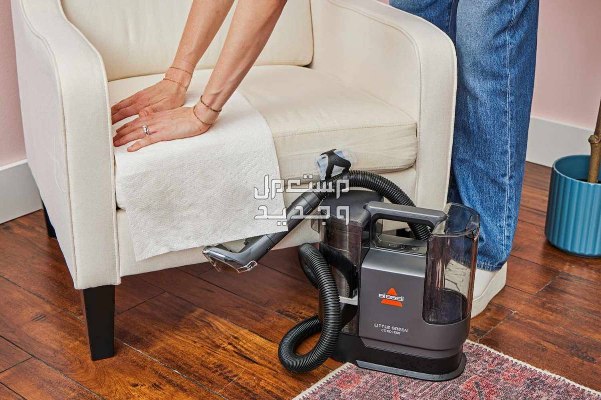 أسهل طريقة تنظيف كنب متصل بخطوات وتكاليف بسيطة طريقة تنظيف الكنب من البقع الدهنية