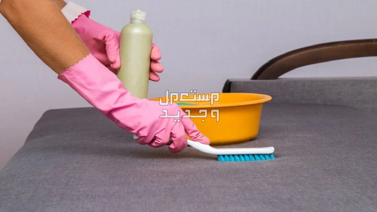 أسهل طريقة تنظيف كنب متصل بخطوات وتكاليف بسيطة طريقة تنظيف الكنب بمواد طبيعية