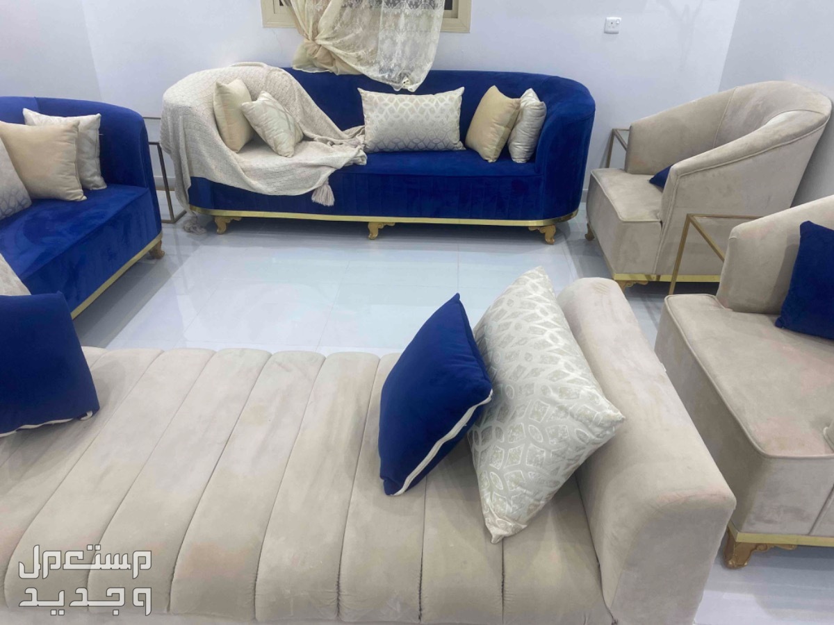 كنب نظيف كنب نظيف جدا