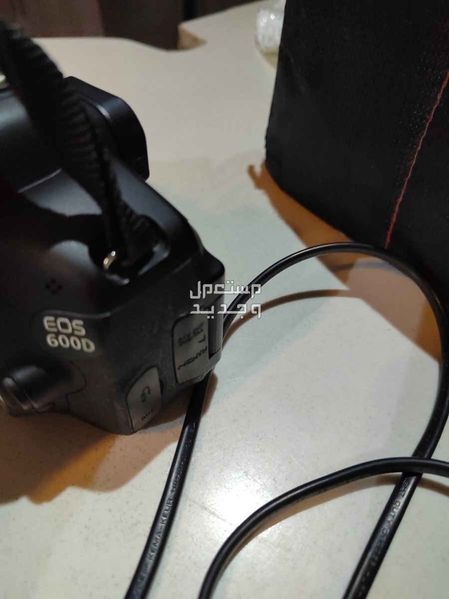 كاميرا كانون d600 مع عدستين وجميع ملحقاته