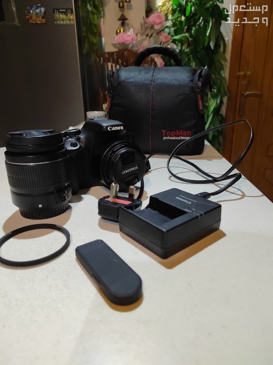 كاميرا كانون d600 مع عدستين وجميع ملحقاته