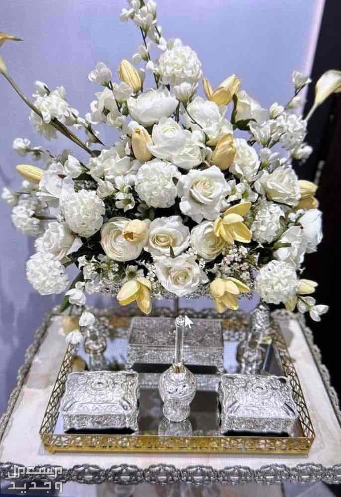 عربة ملكة شبكة خطوبة لـ عروسة