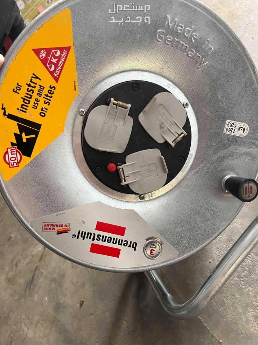 موصل كهرباء طوله 50 متر لايوجد فيه اي مخش  في أبهــــا بسعر 200 ريال سعودي