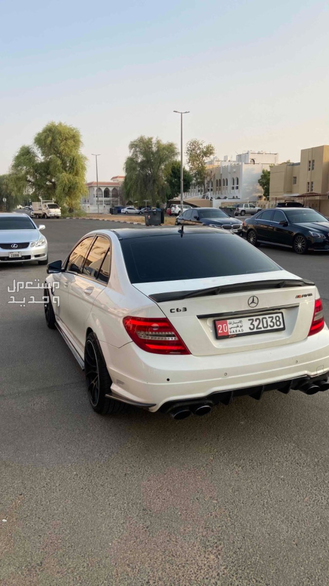 مرسيدس بنز C-Class 2014 في أبو ظبي بسعر 41 ألف درهم إماراتي
