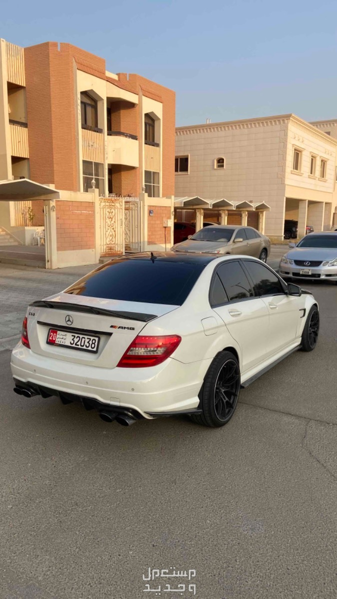 مرسيدس بنز C-Class 2014 في أبو ظبي بسعر 41 ألف درهم إماراتي