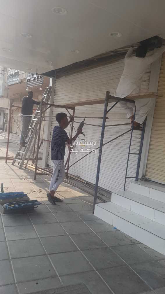 فني صيانة ابواب الكراج السحابه وشبابيك الشتر
