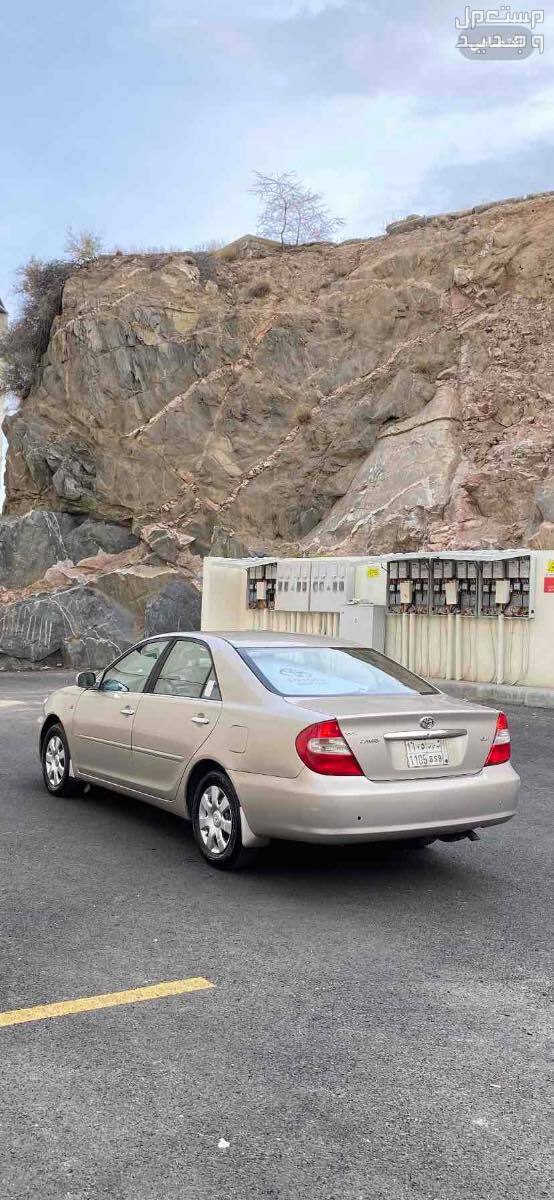 تويوتا كامري 2004 في خميس مشيط بسعر 20 ألف ريال سعودي