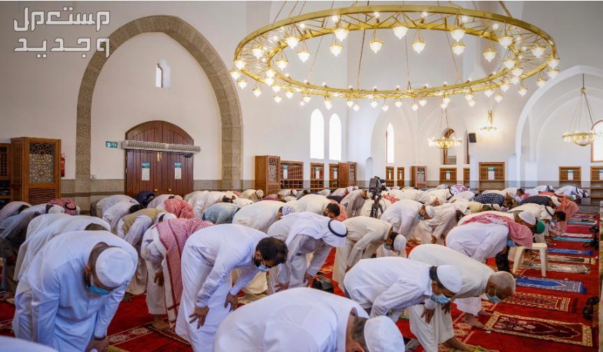 خواطر يوم الجمعة: نفحات إيمانية وافضل الأعمال والادعية المأثورة صلاة الجمعة في المسجد