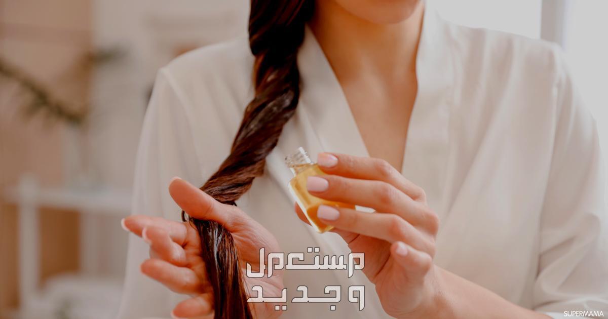 كيفية استخدام زيت الورد للشعر وفوائده زيت الورد لترطيب الشعر والفروة