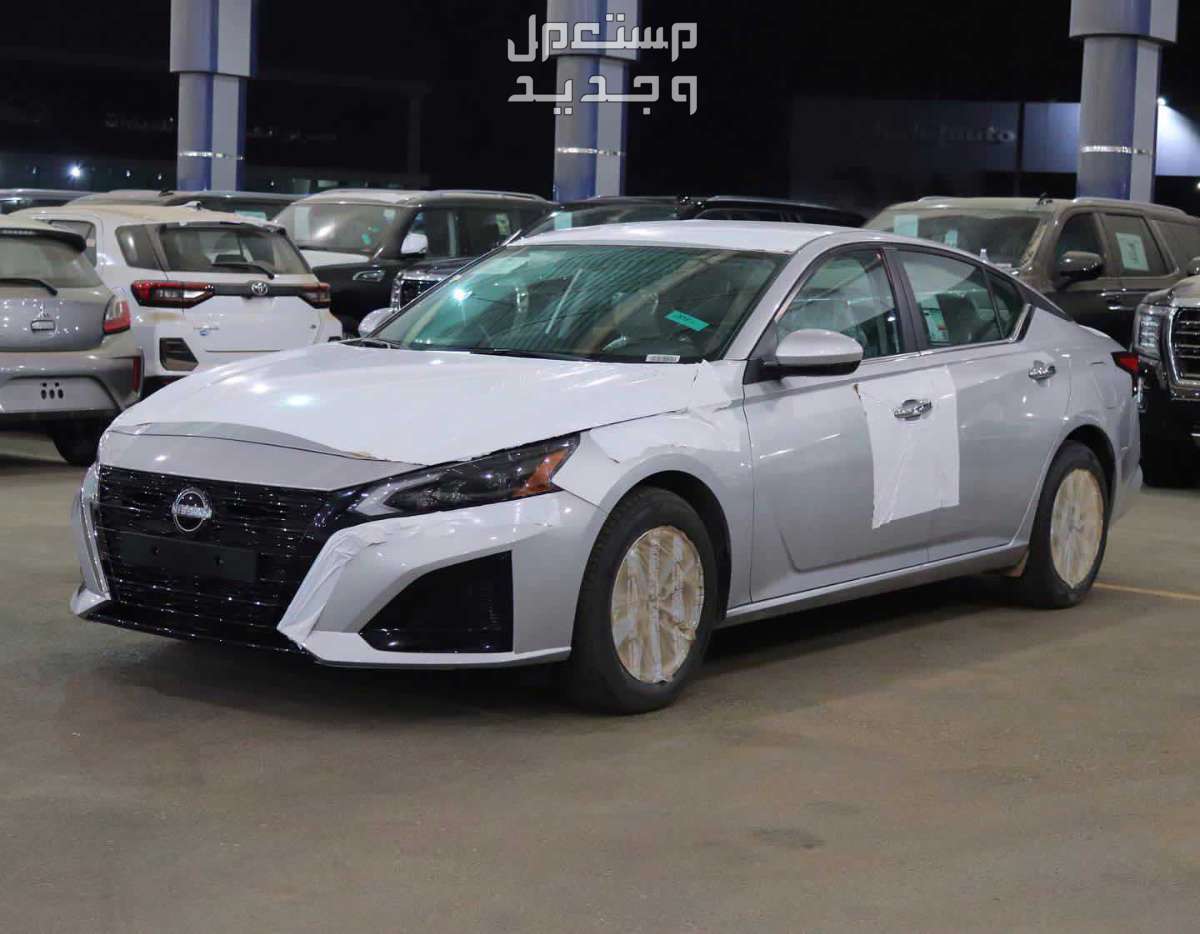 سياره نيسان التيما 2023 في دبي بسعر70 ألف درهم إماراتي