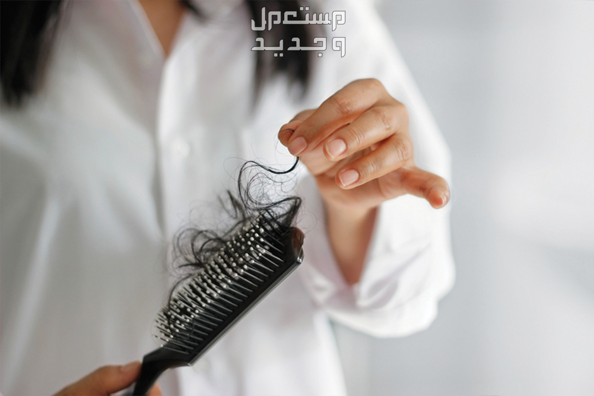 تفسير تساقط الشعر في المنام للرجل والعزباء والمتزوجة تفسير تساقط الشعر في المنام