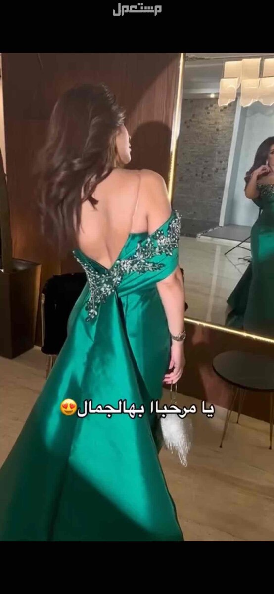 فستان للبيع