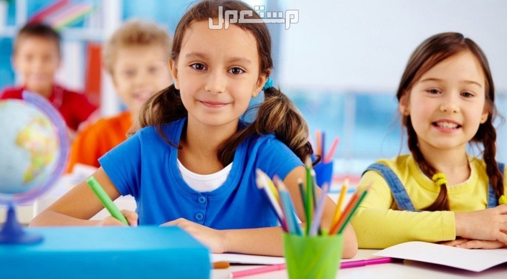 أفضل إذاعة مدرسية مميزة مكتوبة وجاهزة للطباعة 2025.. نماذج كاملة للطلاب كتابة إذاعة للمدرسة