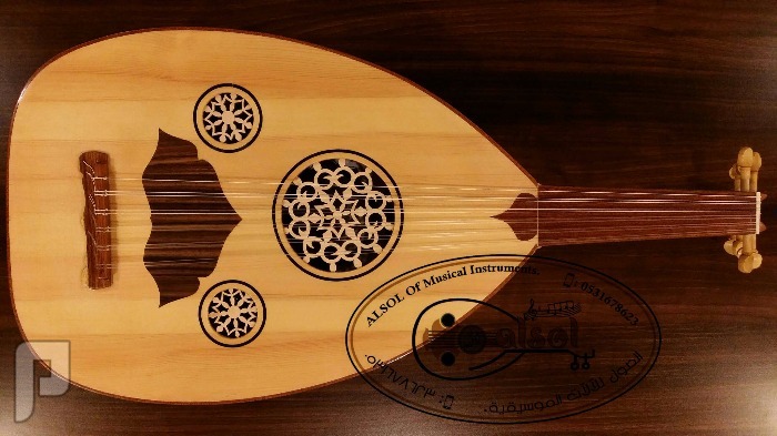 عود موسيقي للبيع