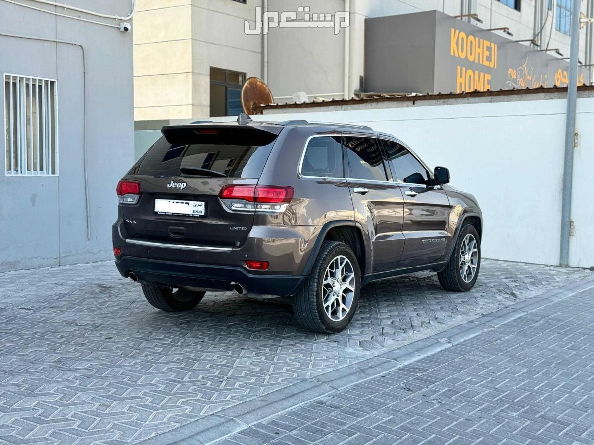 جيب جراند شيروكي 2020 في الرفاع بسعر 11950 دينار بحريني